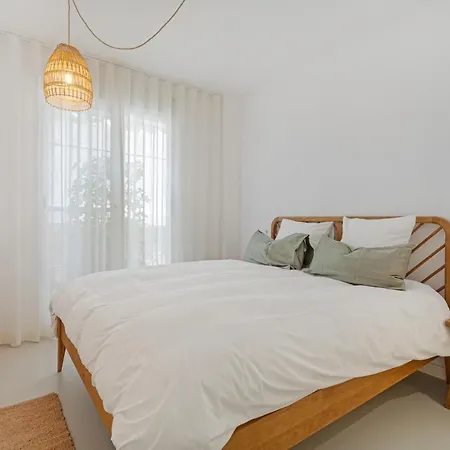 El 2 Bedrooms Malaga